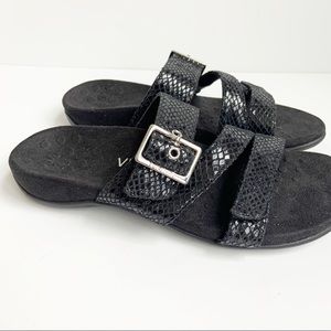 VIONIC sandals sz. 7